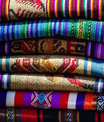 Les textiles peruviens